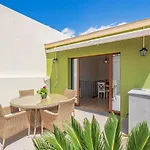 Casa Caetano By An Island Apart